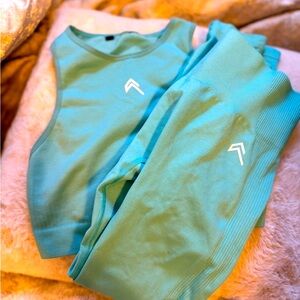 Women's Mint Leggings and tank